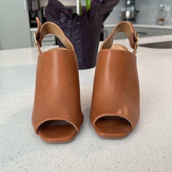 Qupid block bootie/heel - Picture 2 of 5